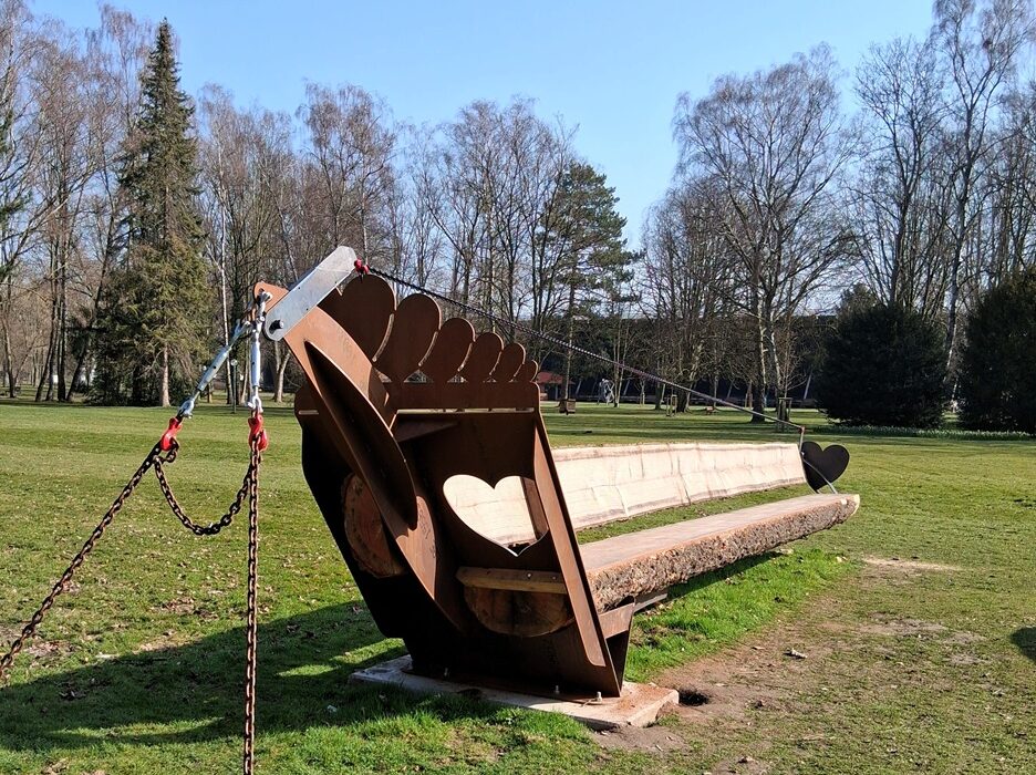 Baumbank-SWING